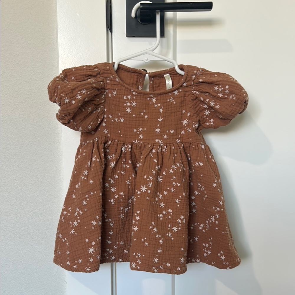 Rylee + Cru Brown and White Casual Dress